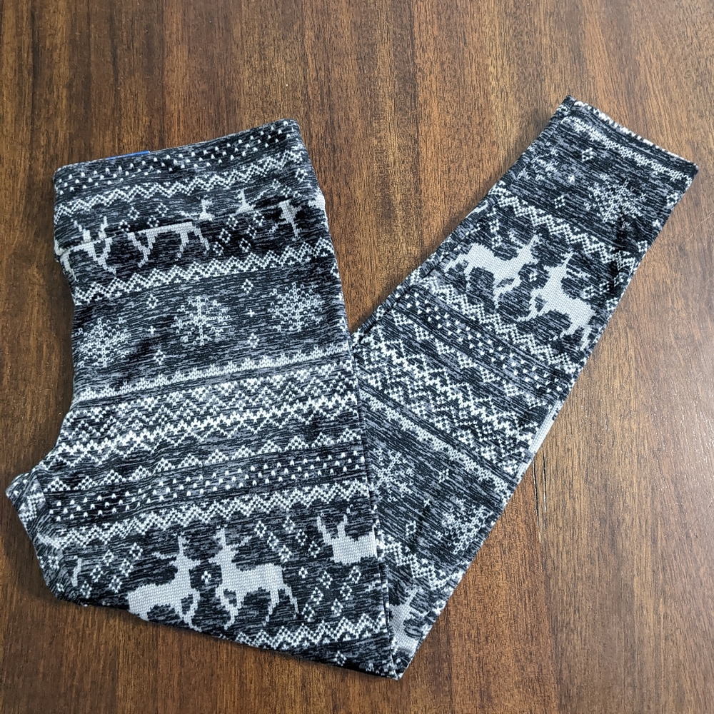 NWT Women's Christmas Snowflakes Reindeers Print Leggings, Size XXXL(21)